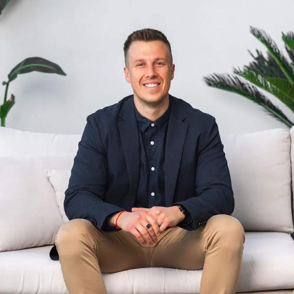 Joshua Leader - Director